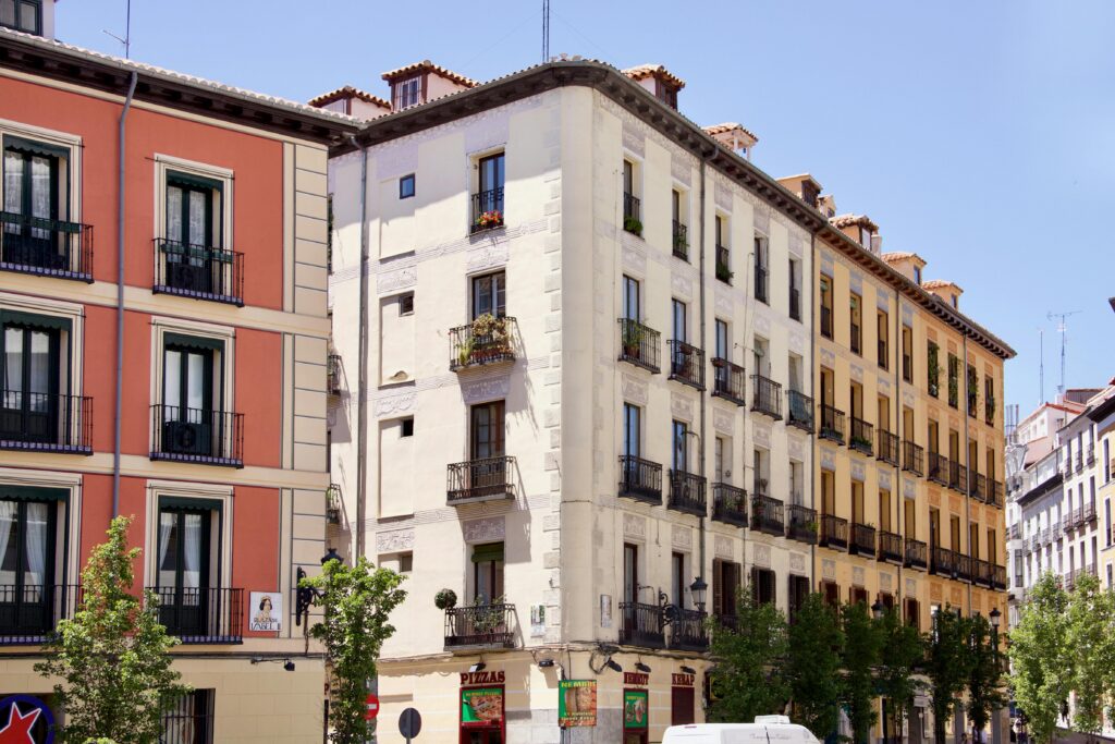 speculative housing purchase
